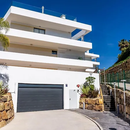 Διαμέρισμα Casa One80 *
